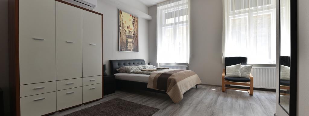 Corvin Point Rooms And Apartments Budapešť Exteriér fotografie